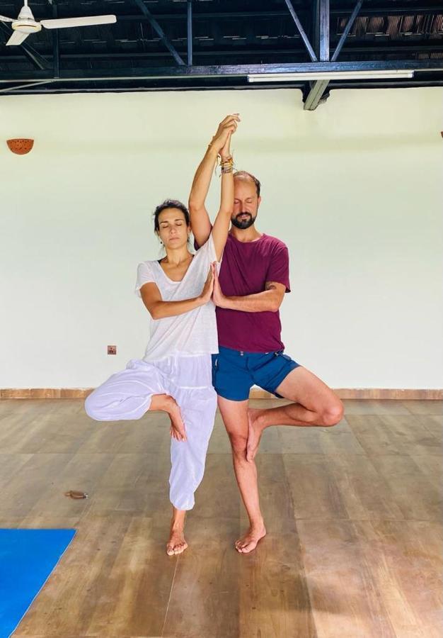 Green Hills Yoga Retreat Pokhara Bagian luar foto