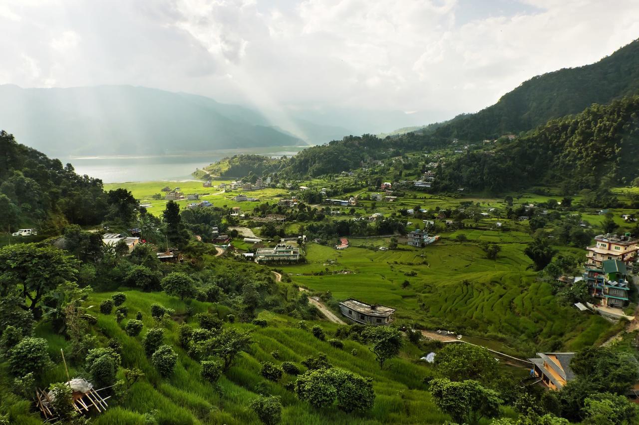 Green Hills Yoga Retreat Pokhara Bagian luar foto